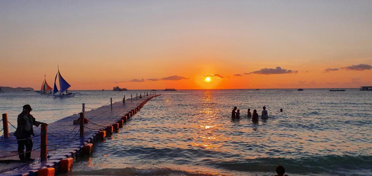 Blue Ocean Boutique - Boracay Island Hotel 3*
